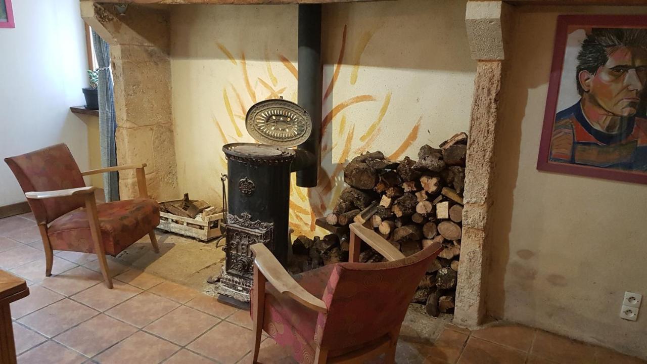 Maison Isolee Dans Les Vignes Et Les Bois Valady Экстерьер фото
