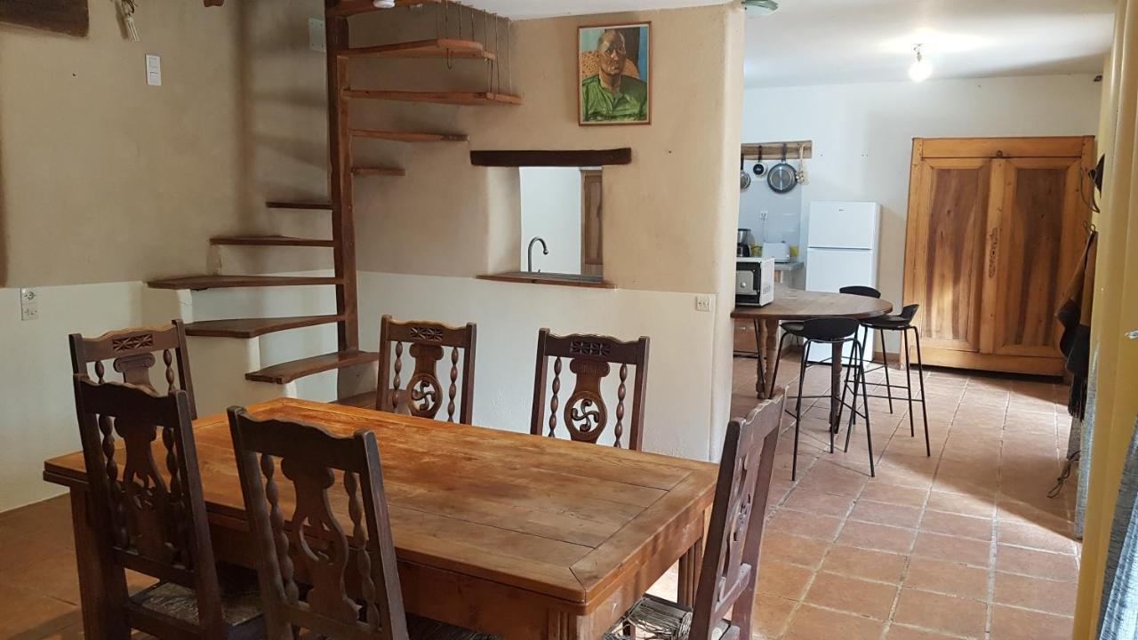 Maison Isolee Dans Les Vignes Et Les Bois Valady Экстерьер фото